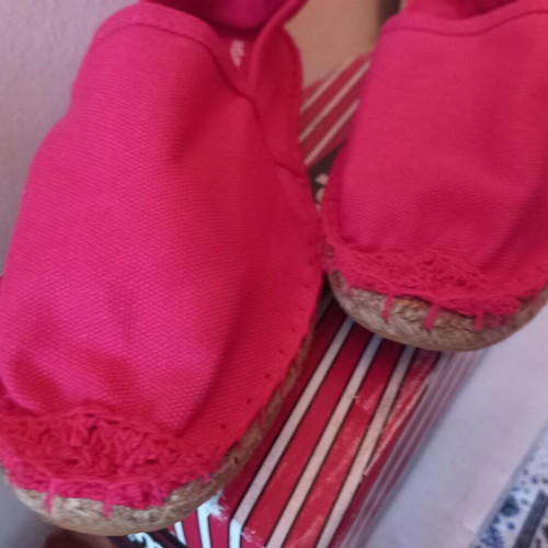 Adam's Shoes espadrilles pink sizes 36 and 37