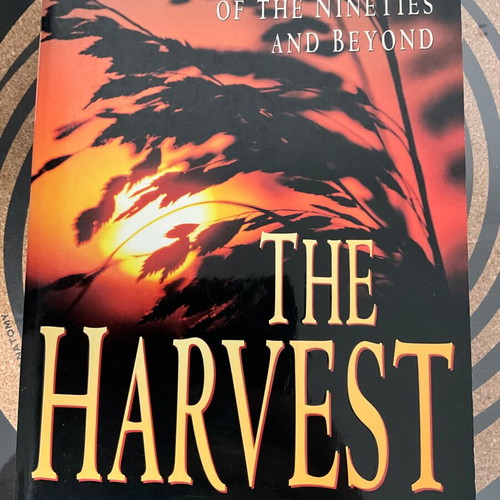 The Harvest by Rick Joyner like new, Greek language