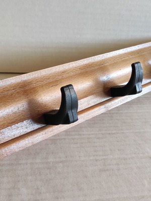 Wooden wall hanger with 4 black plastic hooks, new