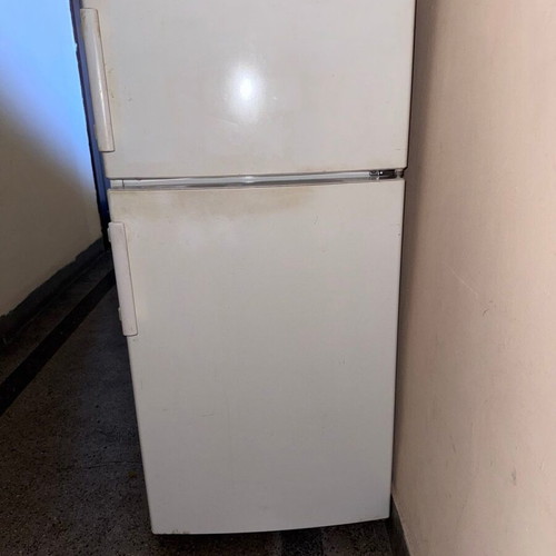 Liebherr refrigerator like new, size 120/60/55 cm