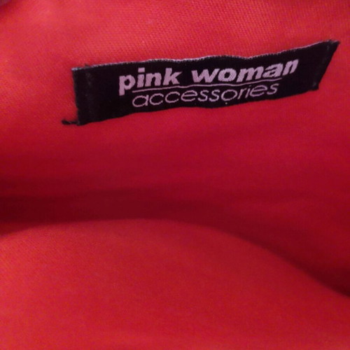 Pink Woman toiletry bag used with Tally Weijl accessories set