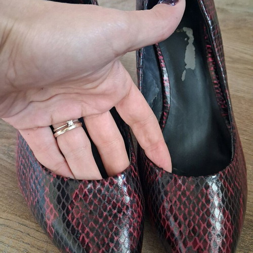 Kurt Geiger pumps used, snake print, 8cm heel, size 40
