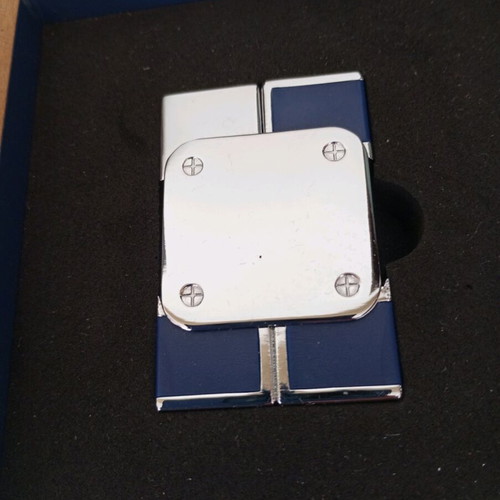 Luxury New Office Set / Smoker Lighter Ashtray