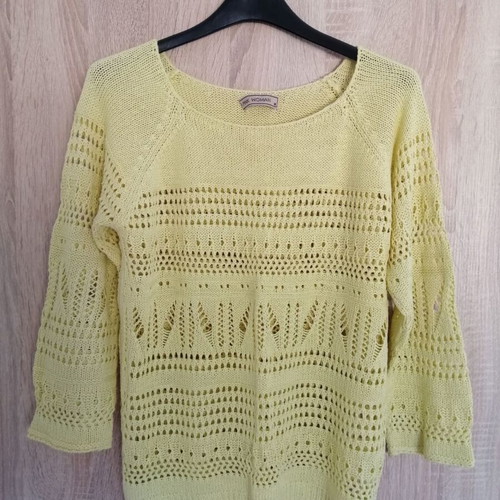 Pink woman sweater size S like new