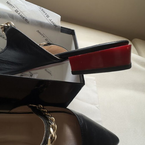 Wall Street Exclusive Collection Black Leather Slingback Flats like new