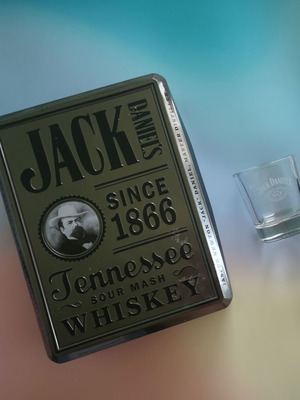 Jack Daniel's metal box and glass collector's items