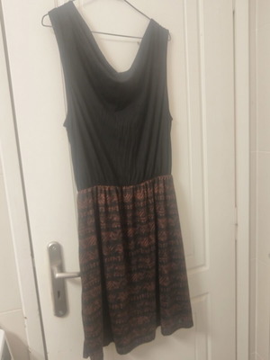 Sleeveless cotton dress Mexx Fashion like new, brown with draped black top