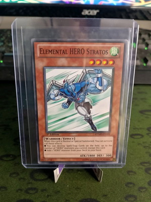 Elemental Hero Stratos RYMP-EN008 like new, 1st edition