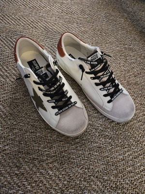 Golden Goose Superstar sneakers with green canvas star new