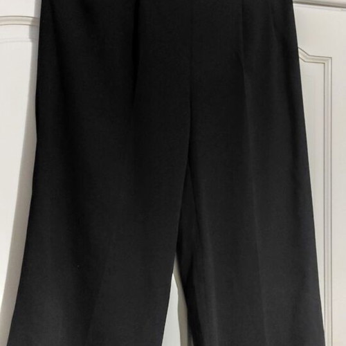 Black zip culottes new, size S