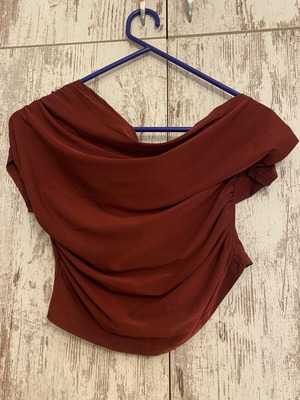 Shein Burgundy Draped Off-Shoulder Ruched Top like new