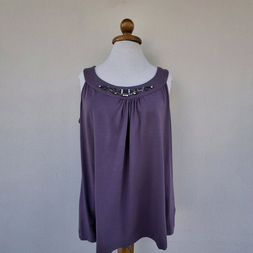 Top with Beaded Embroidery like new, purple, sizes M and L