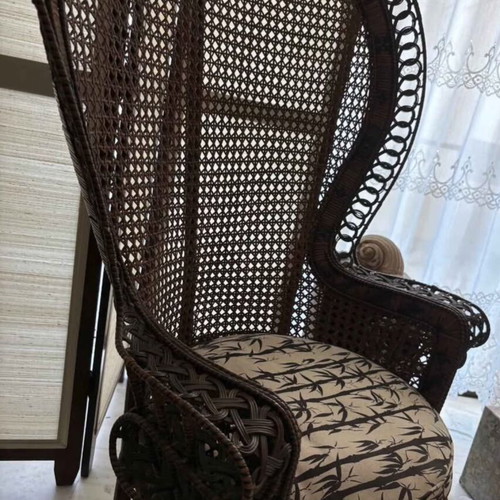 Peacock Bamboo Garden Armchair like new, vintage style