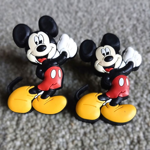 Children's furniture knobs used, set of 15 with designs