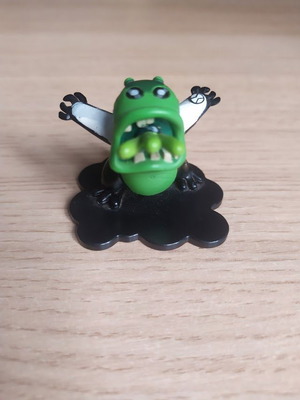 Ben 10 мини микрофигура Upchuck като нова