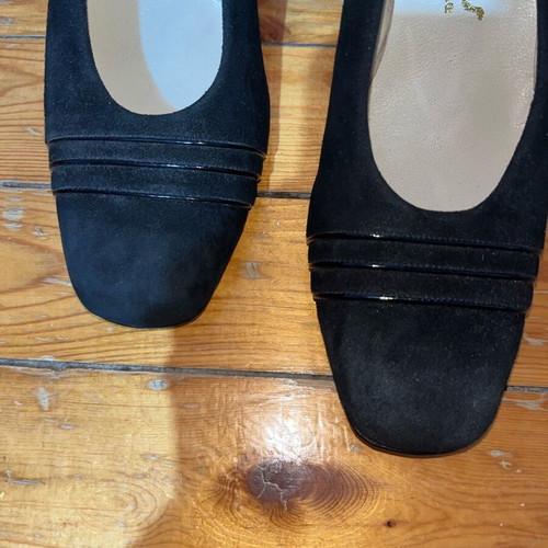 Lemonidis Kavala Pumps like new, black suede size 38.5