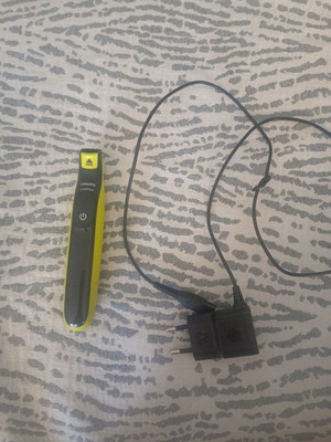 Philips OneBlade body with original charging cable like new