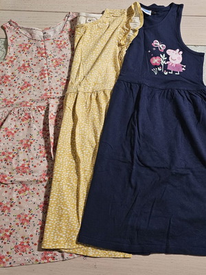 Girls' dresses set of 3, like new, ages 8-10