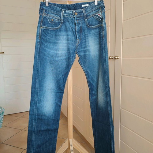 Replay Jimi Jean, like new, size 32x32, blue with fades