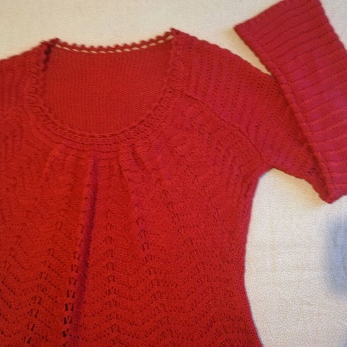 Knitted blouse red like new size M