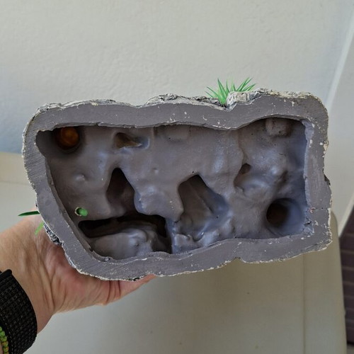 Aquarium decoration Ancient ruins used, safe for freshwater