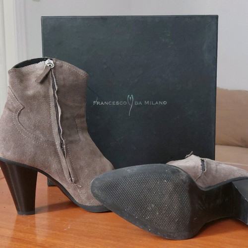 Winter woman's boots used, pack of 8, black and brown