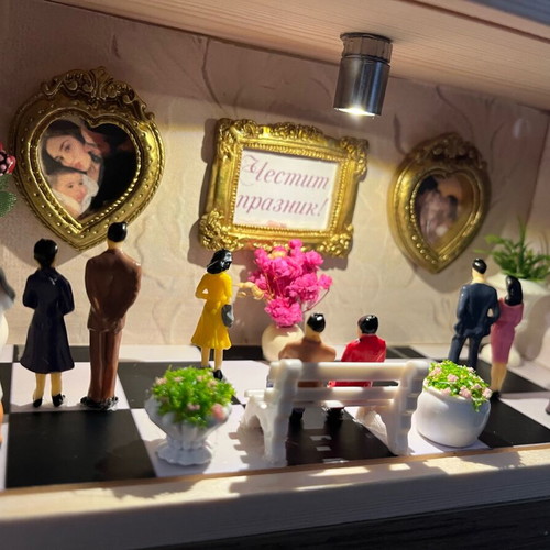 Mini Museum With Your Photos New