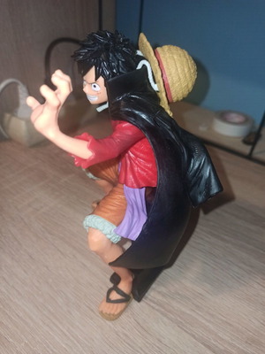 Πωλείται φιγούρα του Luffy απο το One piece