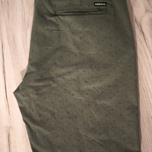 Admiral Bermuda size 32 like new, unused