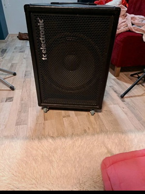 TC Electronic μπάσο ηχείο σαν καινούργιο