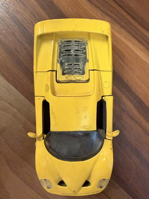 Maisto Ferrari F50 1:24 diecast car used
