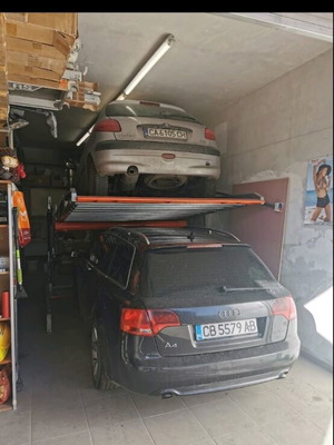 Parking lift for two cars automatic system