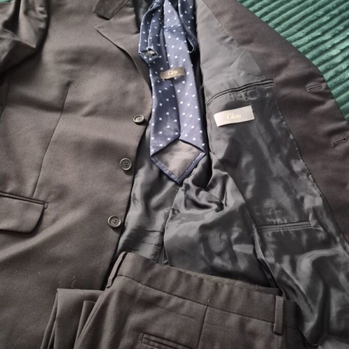 Men's suit used Glou collection blue-black size L with free shirt