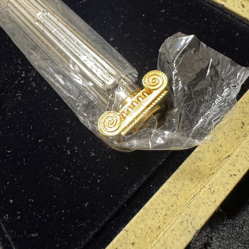 Pelikan Temple of Artemis Limited Edition Fountain Pen new