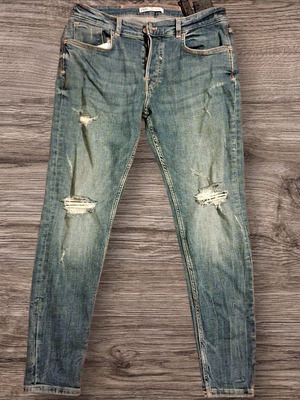 Zara men's jeans XXL like new, blue and white