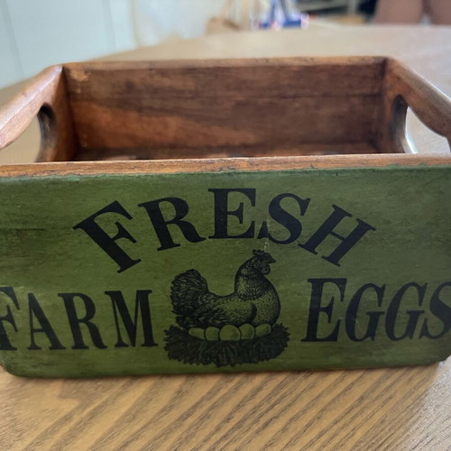 Vintage English Wooden Egg Holder Fresh Farm Eggs like new