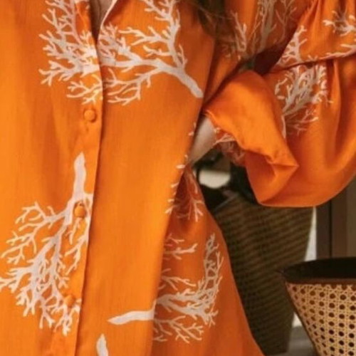 La Chaine shirt like new, orange, one size