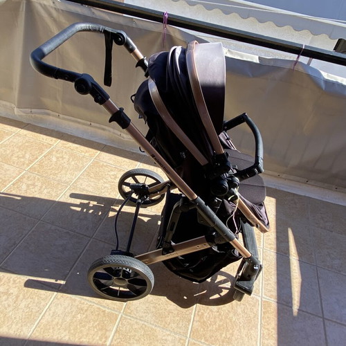 Kikkaboo baby stroller used