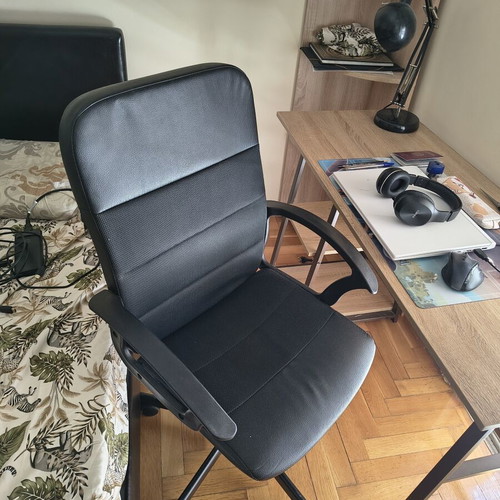 Office set with desk, corner bookshelf and chair