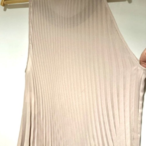 I Blues sleeveless top beige pink, size M, like new