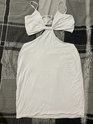 Short dress like new, size XL with minor stain