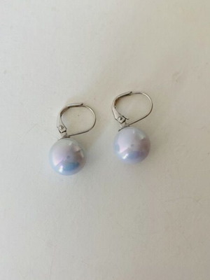 Pearl earrings like new