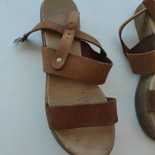 Leather flatforms used, brown sandals with high platform