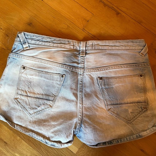 Τζιν shorts μεταχειρισμένα με σκισίματα, μέγεθος M