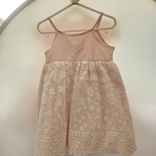 Pink dress new, size 12-18 months with lace