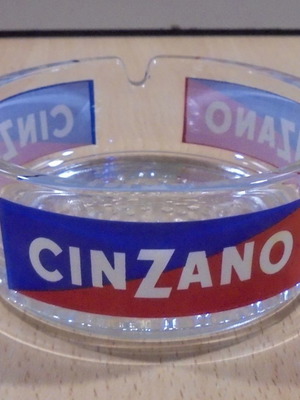 Cinzano Vermouth promotional glass ashtray like new