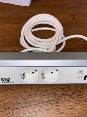 Bachmann Desk 1 Aluminum power strip with Schuko sockets and USB ports