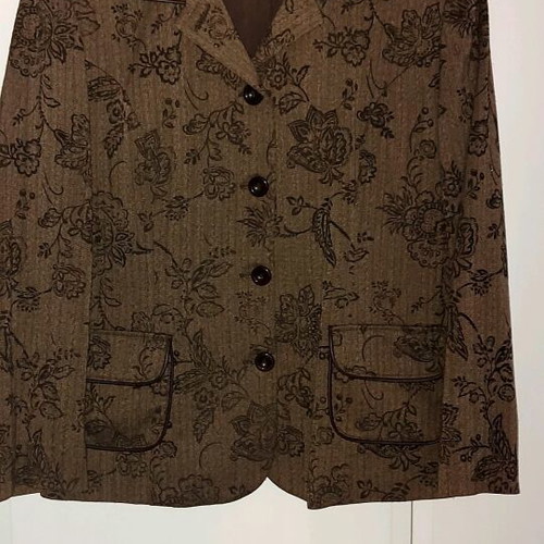 Women's brown jacket with floral pattern like new