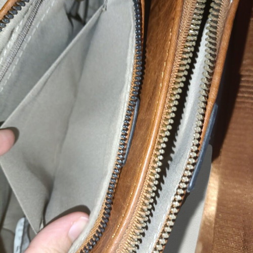 Brown women's shoulder bag like new, two bags in one