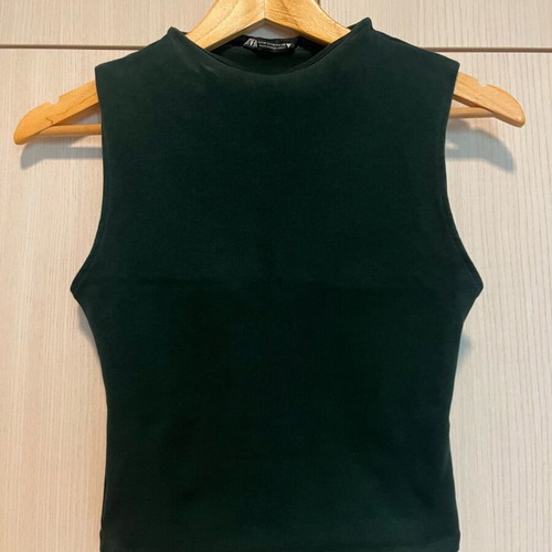 Zara green top like new, size M
